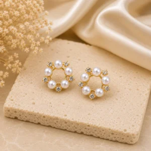 Pearl Crystal Wreath Stud Earrings for Women - Image 3