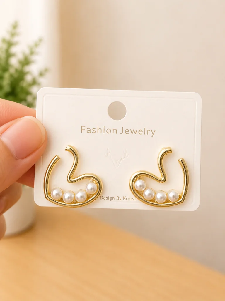 Pearl Heart Stud Earrings for Women